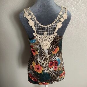 Self Esteem Women's Medium Tropical Animal Print Racerback V-neck Tank Top